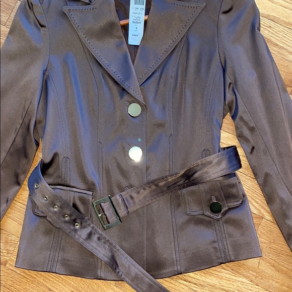 Button up coat - Picture 2 of 3